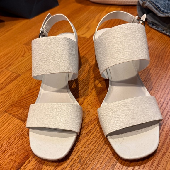 Via Spiga Libby Block Heel White - size 10 - Picture 6 of 6